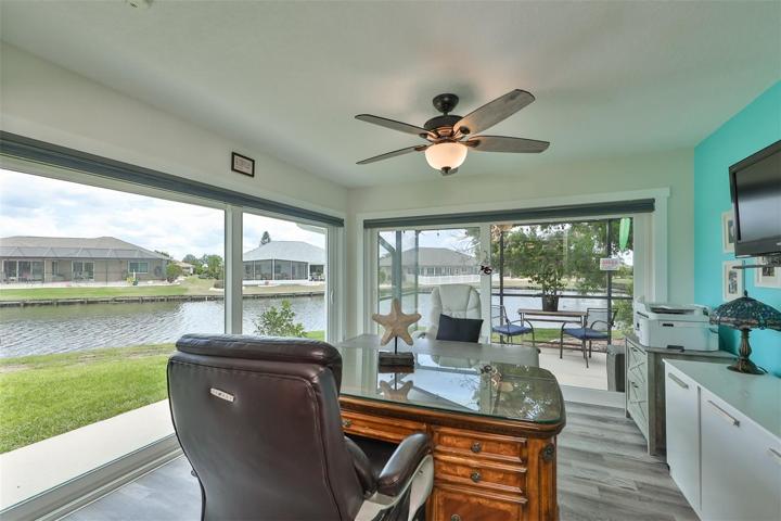 Bonus Room/Office/DenWith Great Water View