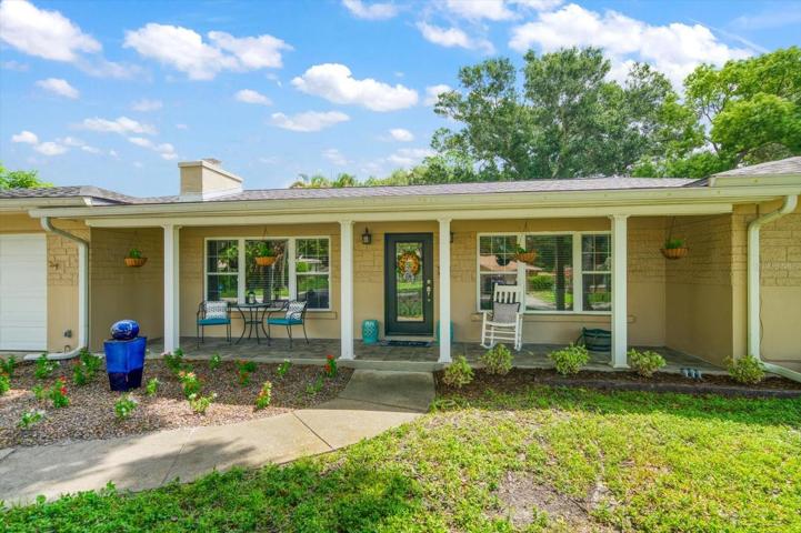 Spacious front porch for enjoying our beautiful weather!