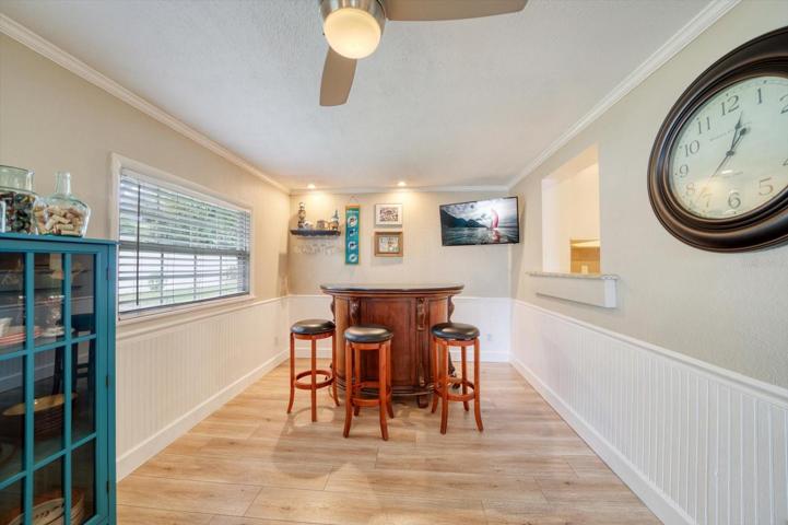 Another view of the Florida room/ Family room
