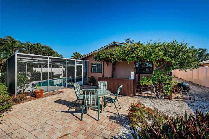 Patio - Tiki Bar