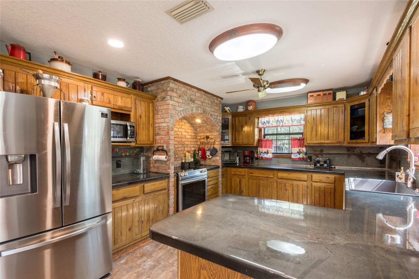 Land O Lakes, Florida 34638, 3 Bedrooms Bedrooms, 0 ,2 BathroomsBathrooms,Residential,For Sale,MURCOTT,0,U8212656