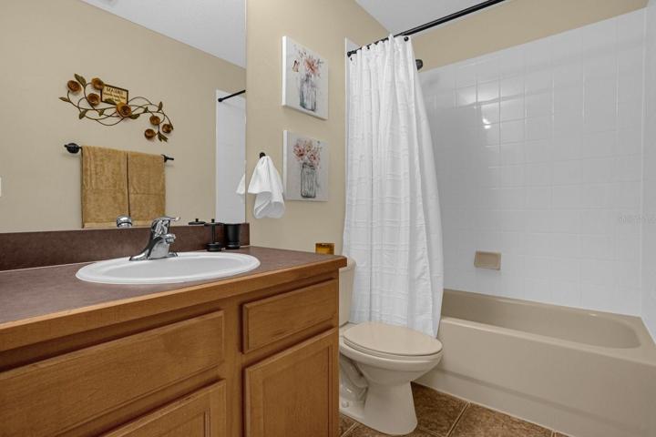 2nd bath upstairs
