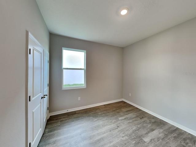 Bedroom pic6