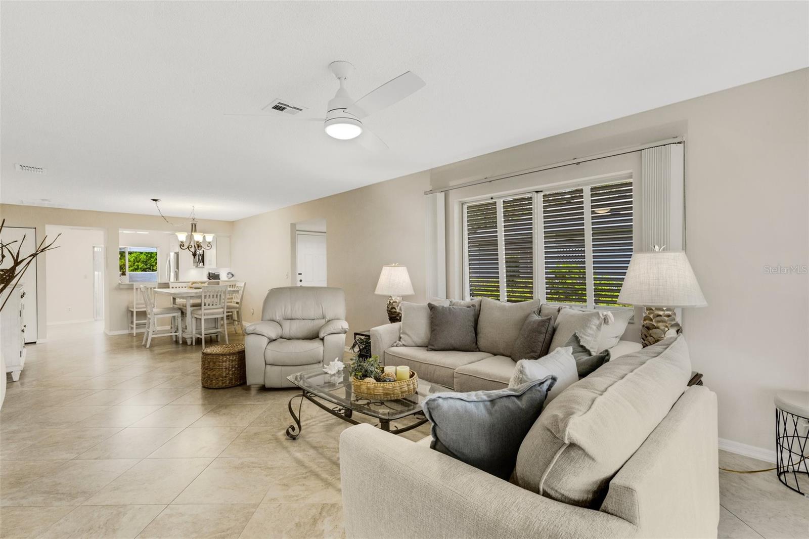 BEAUTIFUL NEW DINING FURNITURE, NEW CEILING FANS,LAMPS ALL INCLUDED