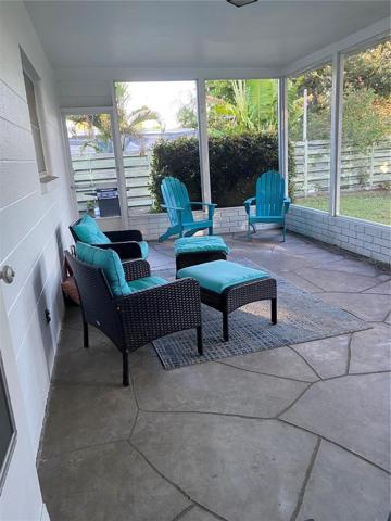 screened lanai