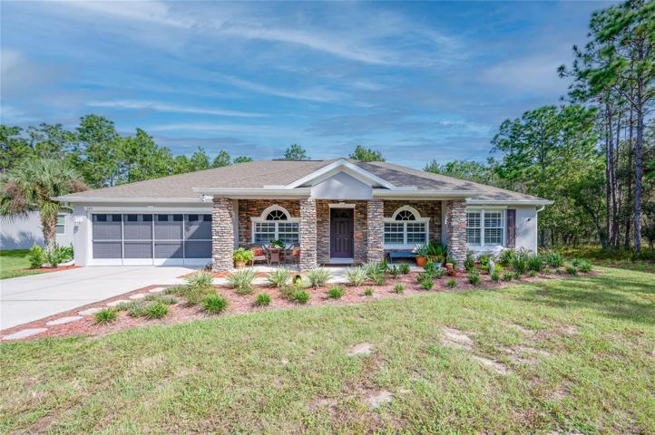 Front view of this amazing property!