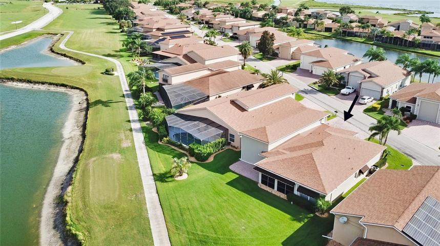 Large Spacious Backyard