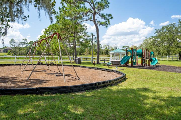 Seminole Woods Community