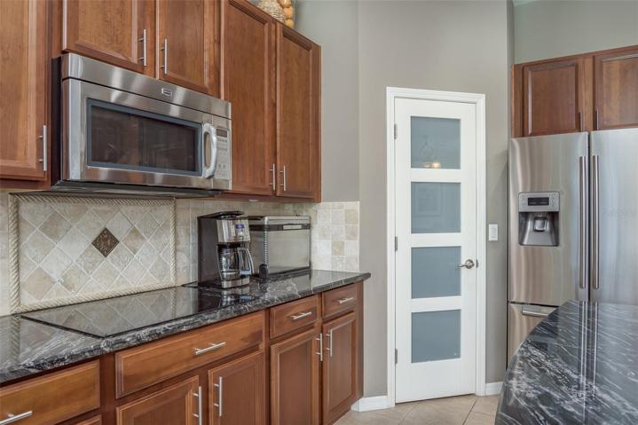 Stainless Steel Microwave Oven