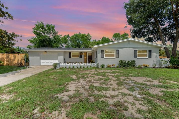 4505 Hood Ave.