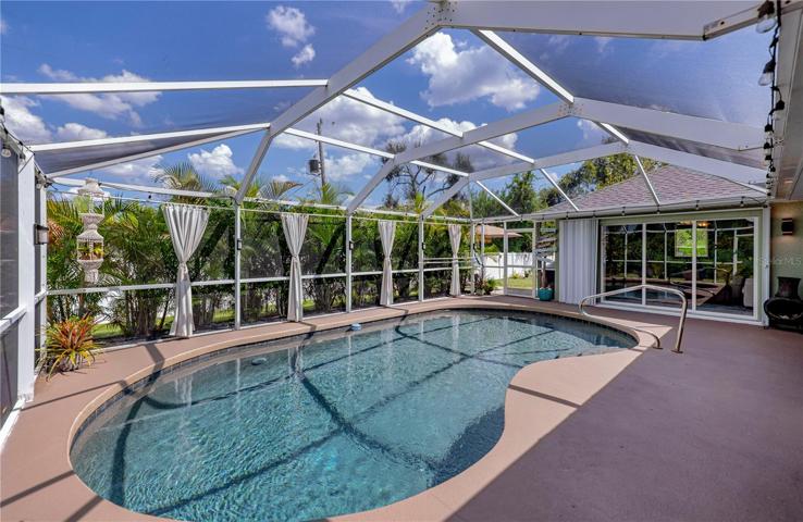 heated pool, resort style