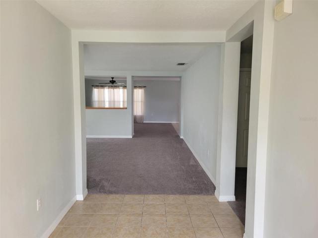 Entry / Foyer