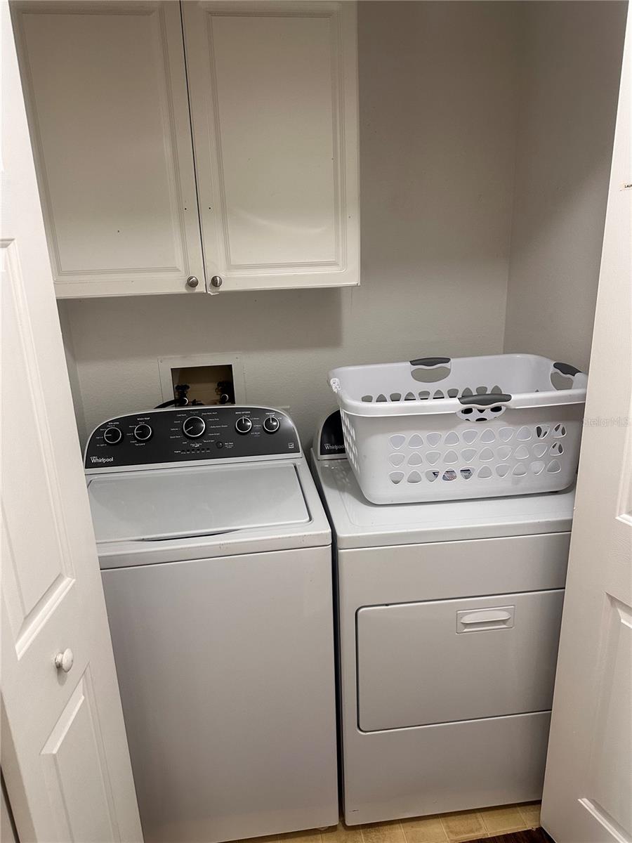 WASHER & DRYER