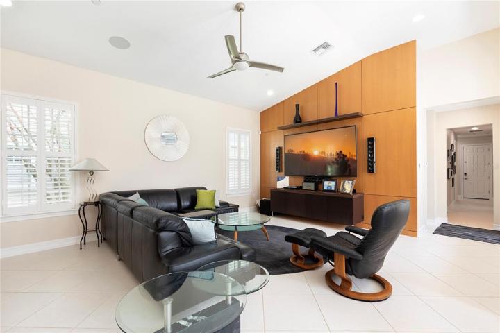 Family Room with 11' ceilings.