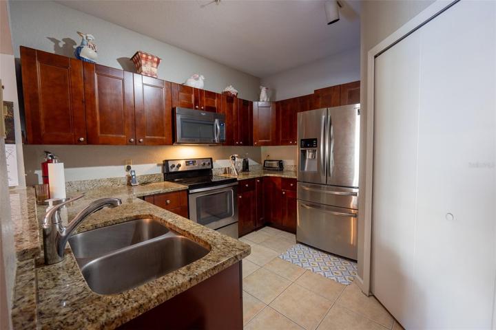 Charming kitchen!