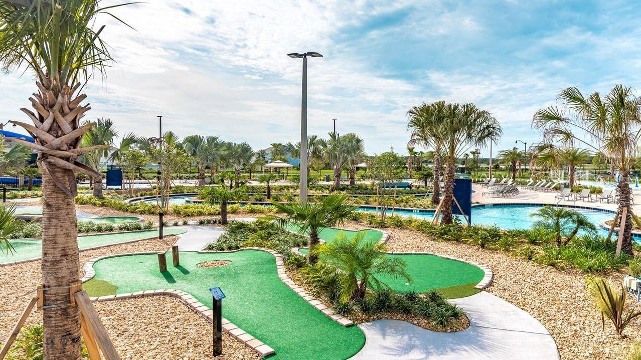 MINI GOLF!