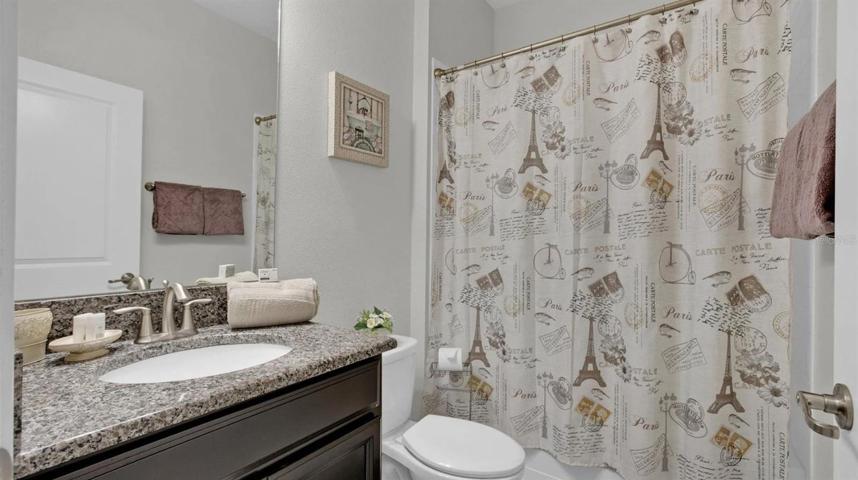 MAIN FLOOR FULL BATH.