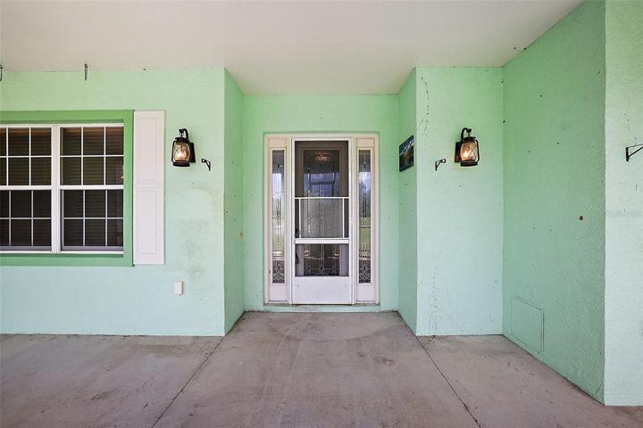 Screened in Front Porch