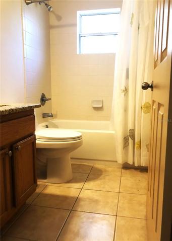 GUEST FULL BATH FROM HALL
