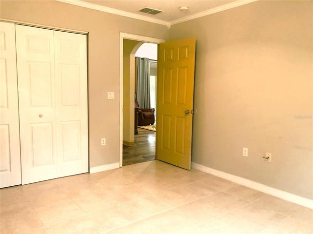 GUEST 2 TO HALL