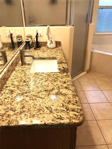 ENSUITE VANITY 1