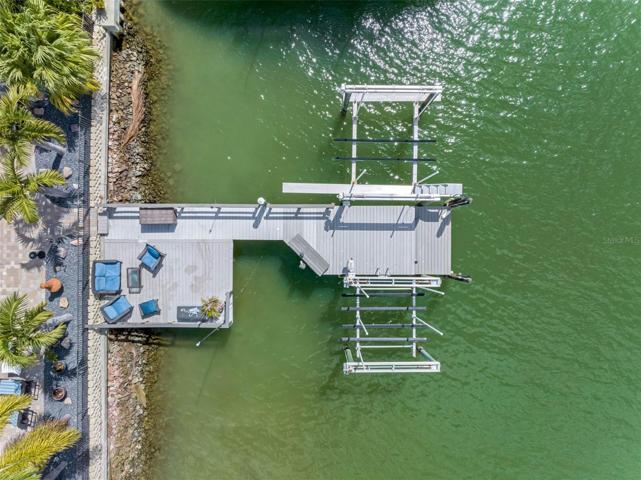 Composite dock with large seating area.
