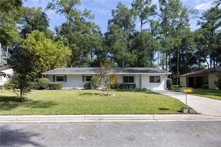 Home for sale in Palm View Estates, NW Gainesville, Florida