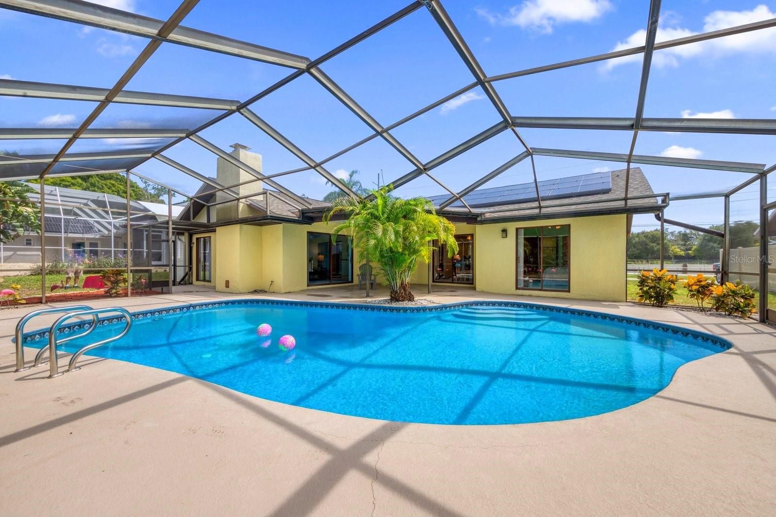 The pool pump was replaced less than a year ago~