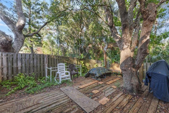 A fenced-in back yard for increased privacy and additional entertainment area for gardening or anything you can imagine