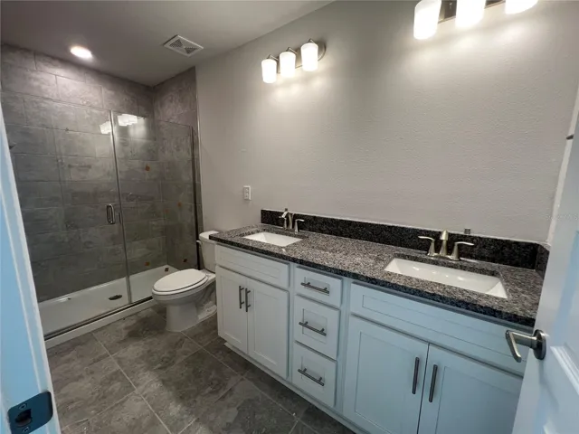 primary en suite