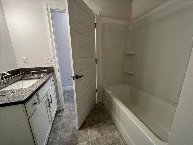 secondary bath