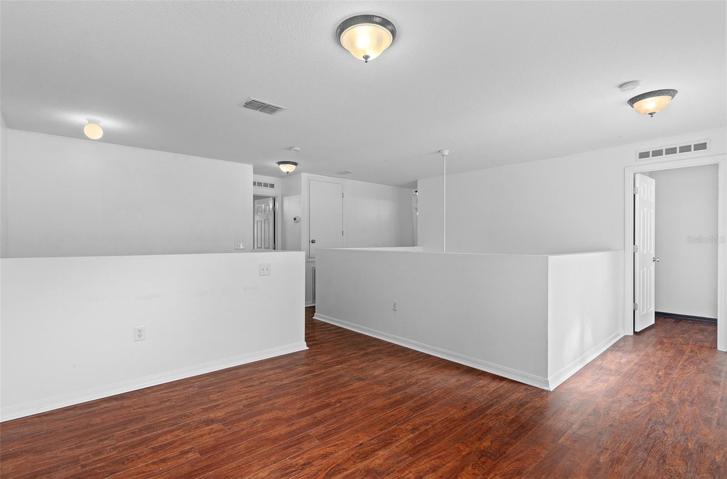 LOFT