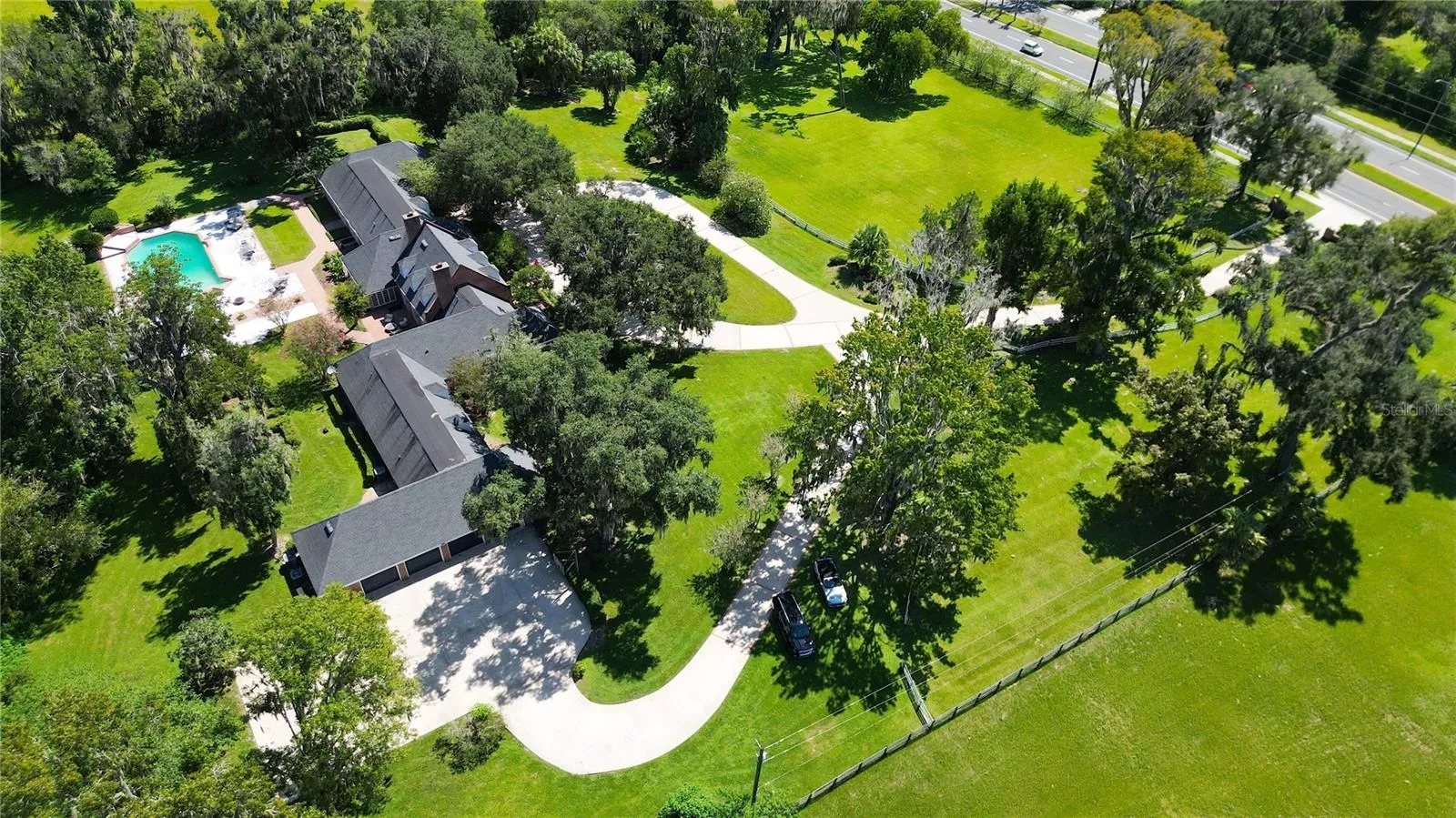 Ocala, Florida 34471, 5 Bedrooms Bedrooms, 0 ,7 BathroomsBathrooms,Residential,For Sale,42ND,0,OM664221