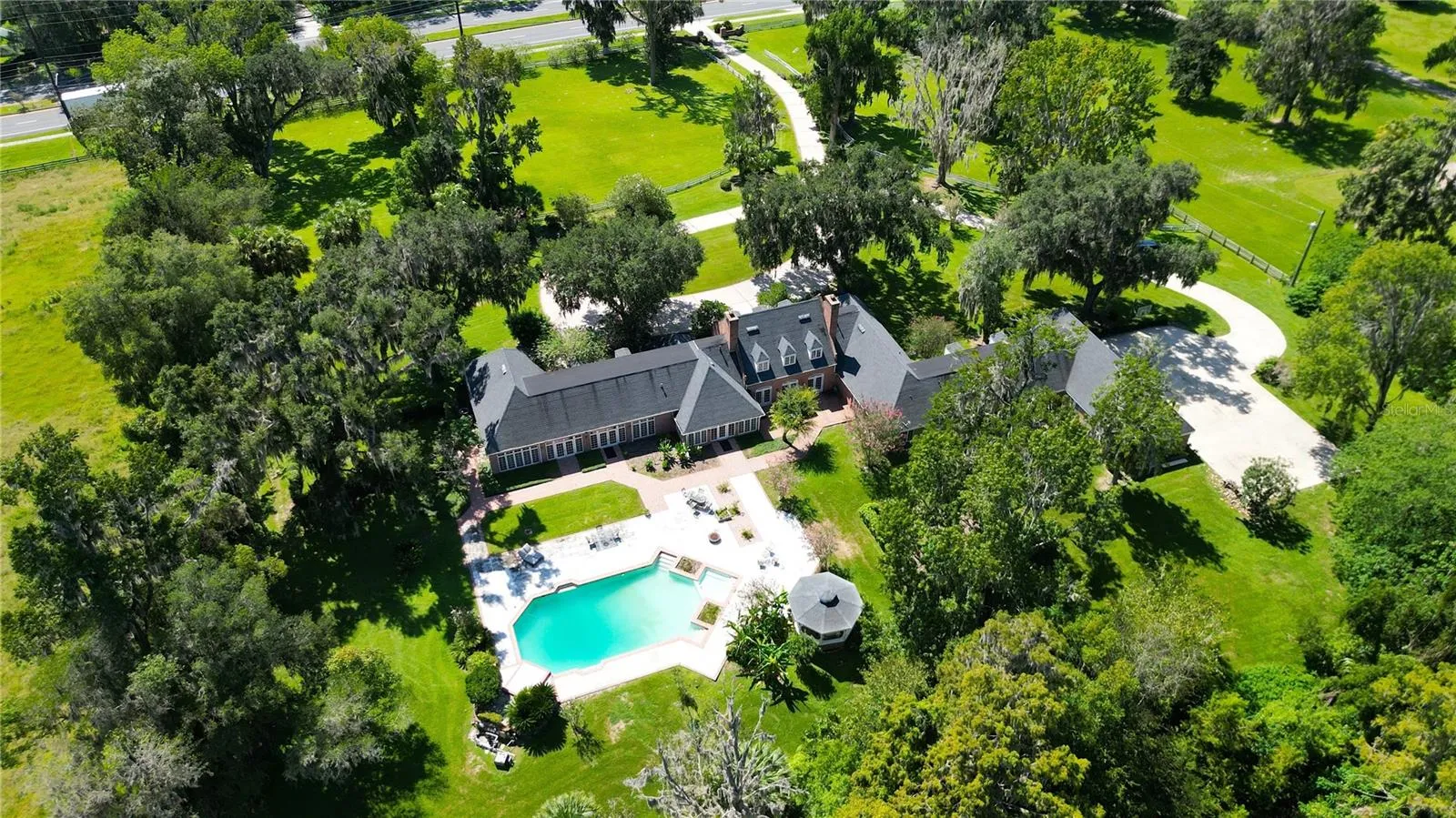 Ocala, Florida 34471, 5 Bedrooms Bedrooms, 0 ,7 BathroomsBathrooms,Residential,For Sale,42ND,0,OM664221