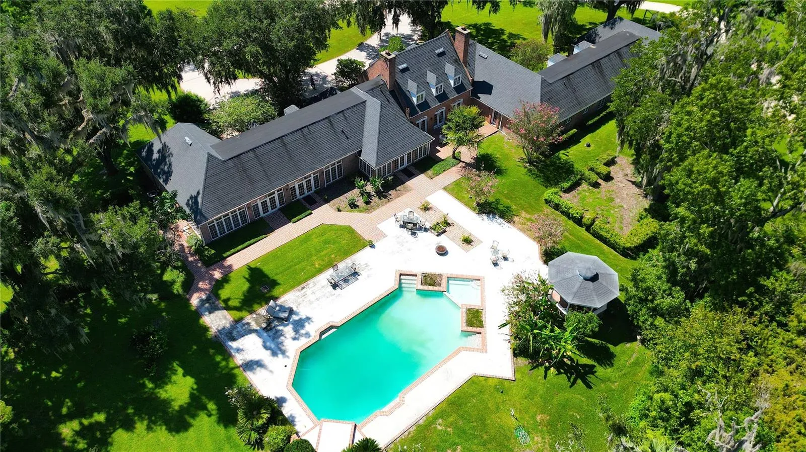 Ocala, Florida 34471, 5 Bedrooms Bedrooms, 0 ,7 BathroomsBathrooms,Residential,For Sale,42ND,0,OM664221