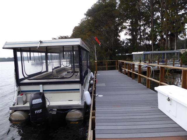 COMMUNITY BOAT