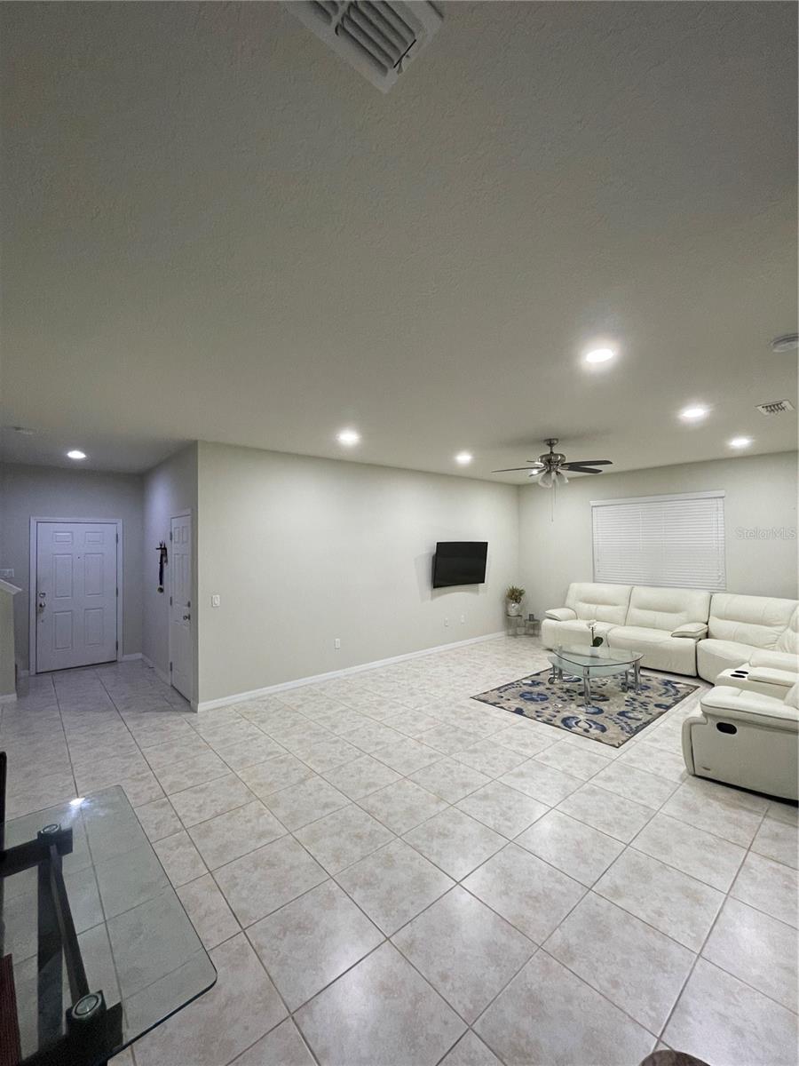 Living Room Flr1