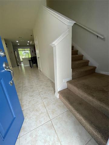 Front door Entrance