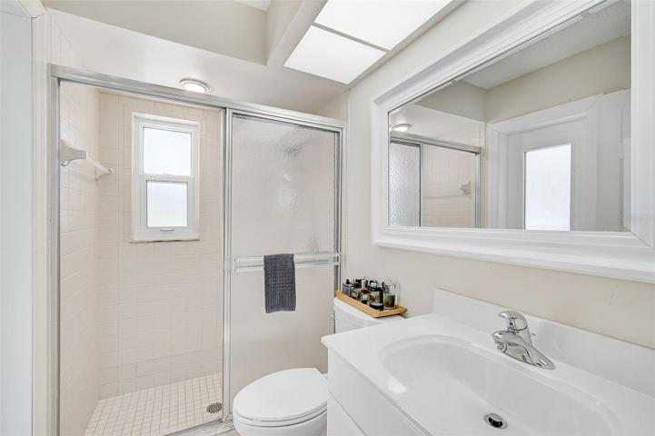 Pool Bath, off the Master Bedroom
