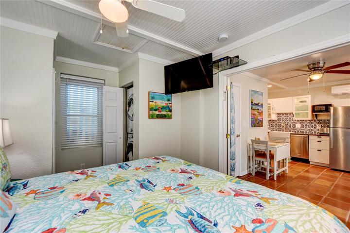 #3 bedroom to kitchen