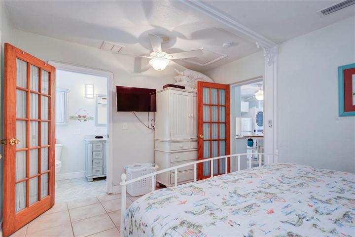 #1 bedroom to bath