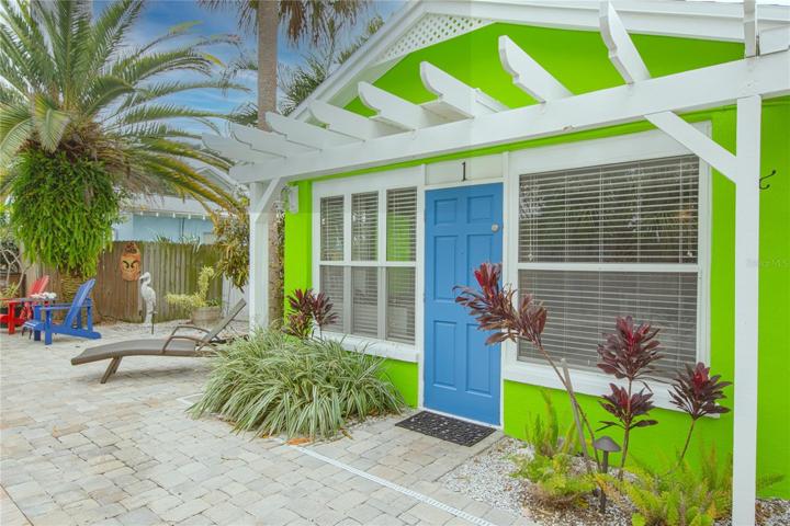 #1 exterior
