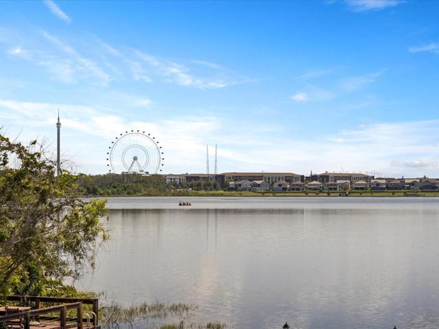 Unparalleled views of Little Sand Lake and the iconic ORLANDO EYE!