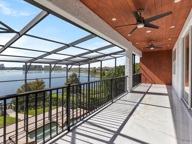 OWNER'S SUITE - BALCONY.