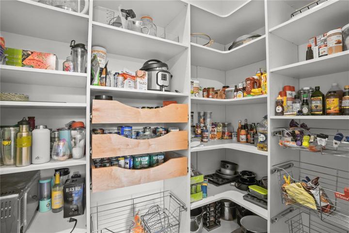 Perishable pantry