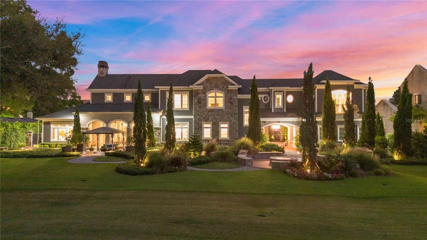 Beautiful estate on 1st hole of Palma Ceia Golf Course