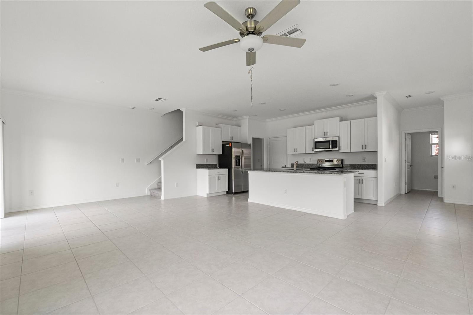 Living room to Kitchen