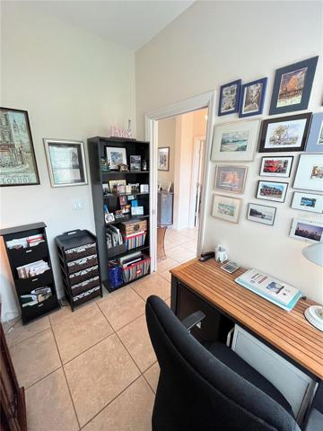 Flex Room