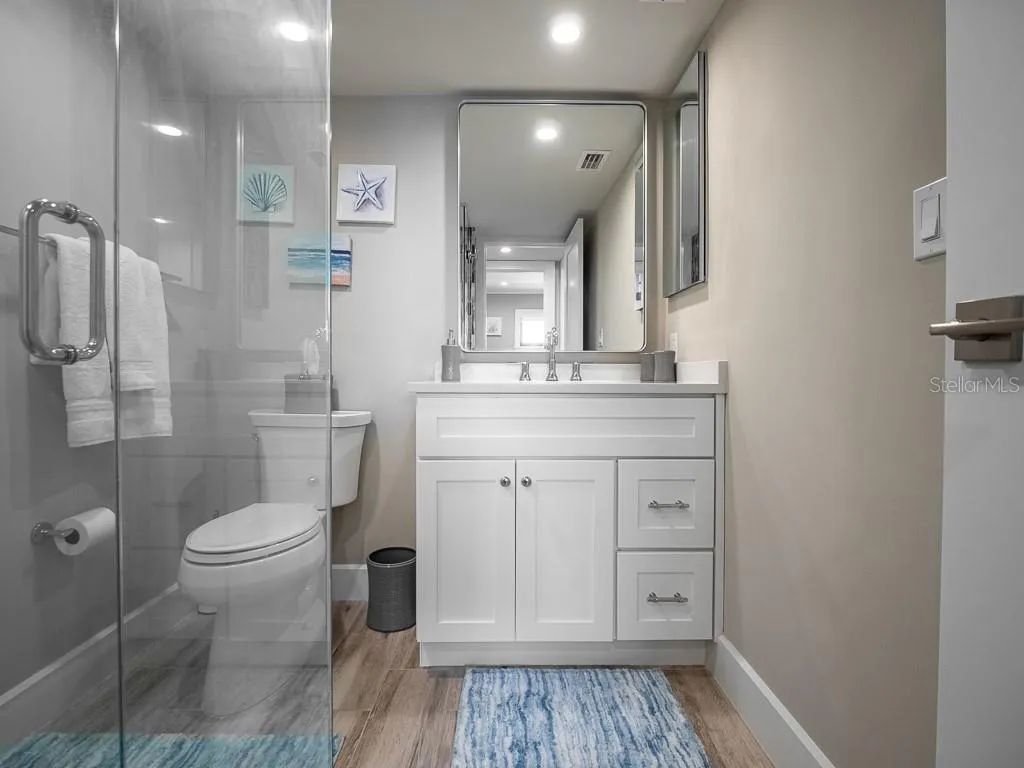 Guest Hall bath