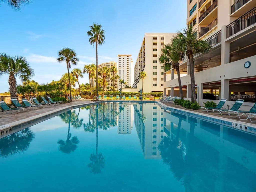 Heated swimming pool